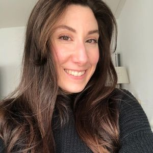 Meet your Posher, Arielle